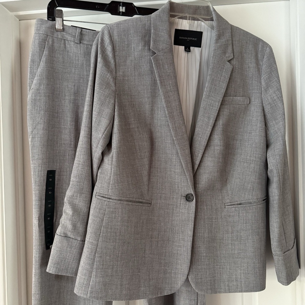Banana Republic Gray 2-Piece Suit Set Womens Blazer Jacket 8 Logan Pants 10 Work